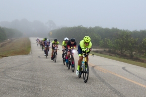 The group on the long loop in misty morning